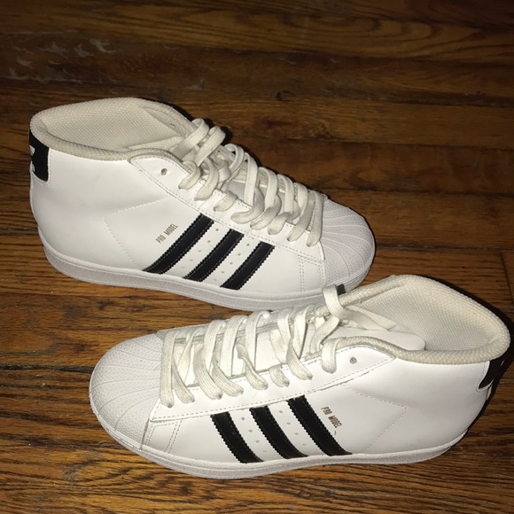 Adidas ShellTops - Picture 2 of 5